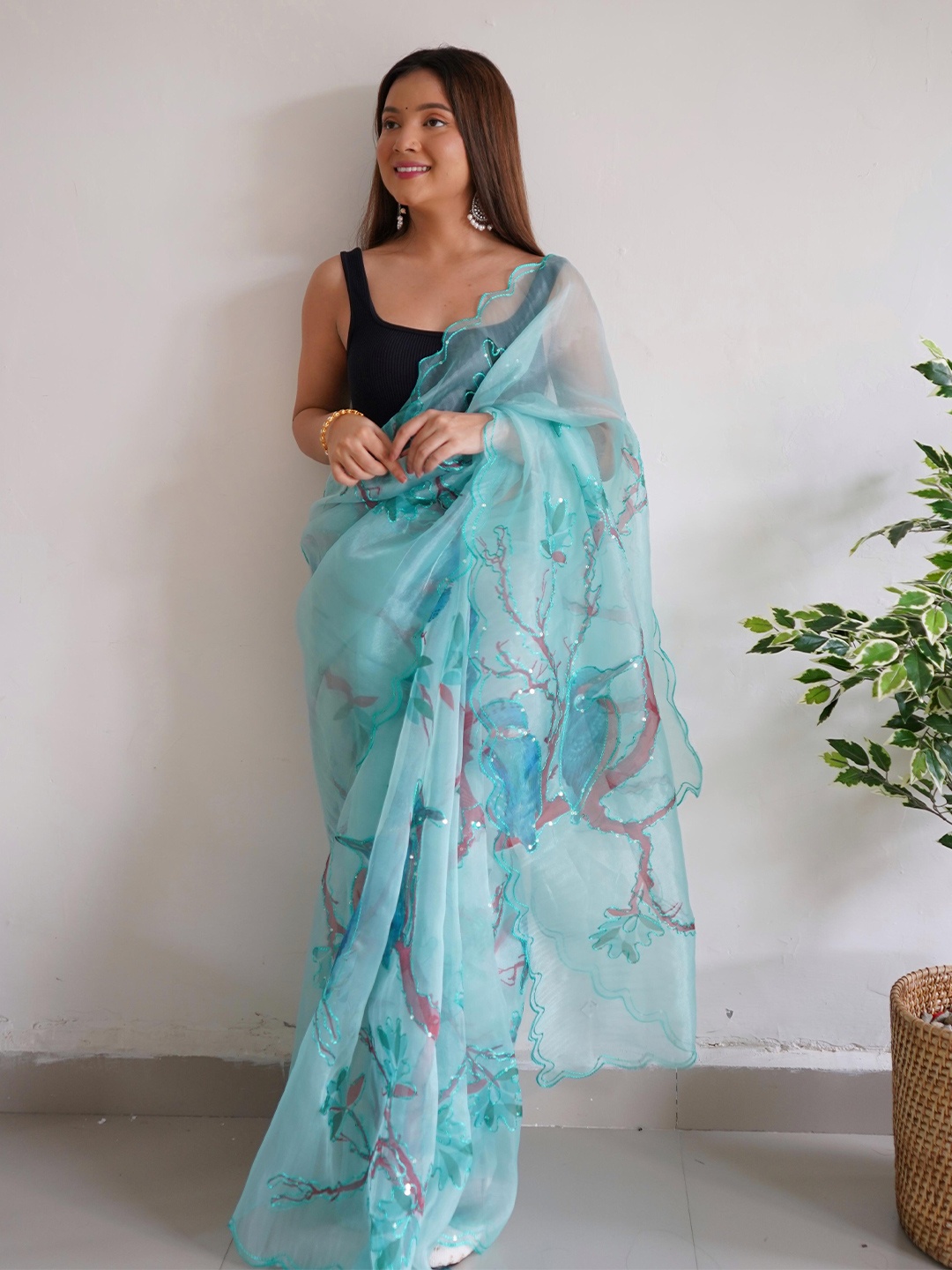 

Ekasya Floral Sequinned Organza Saree, Blue