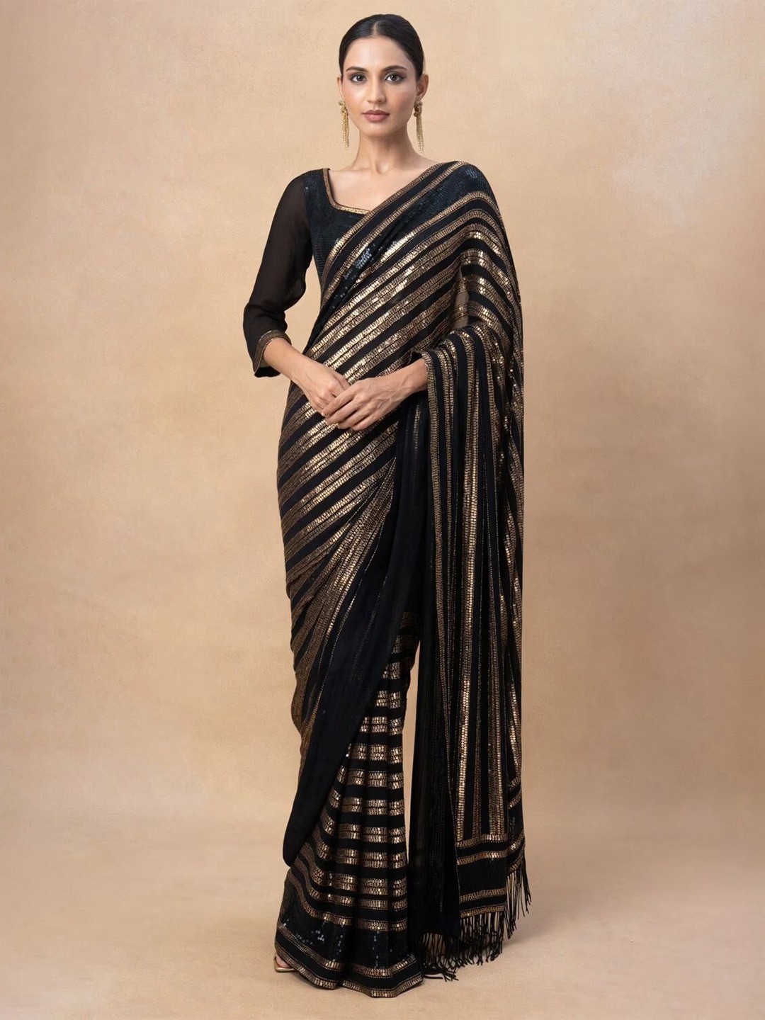 

Ekasya Embellished Sequinned Georgette Saree, Black