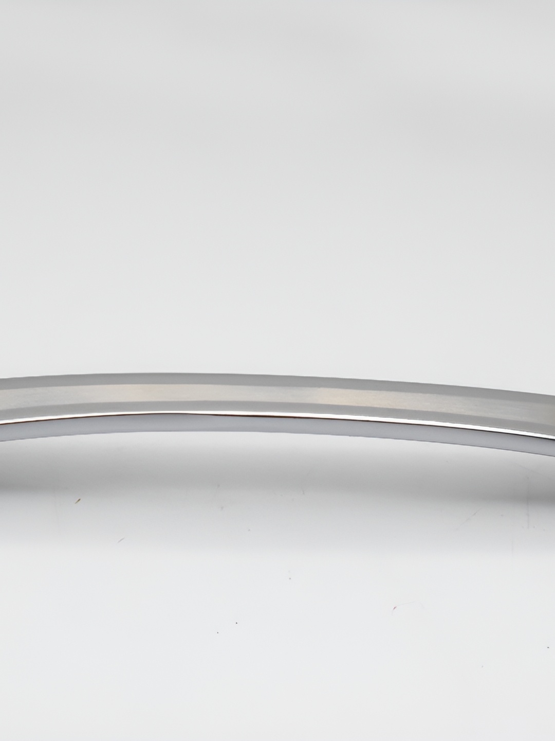 

Rab Silver Toned Metal Matte Finish Door Handle