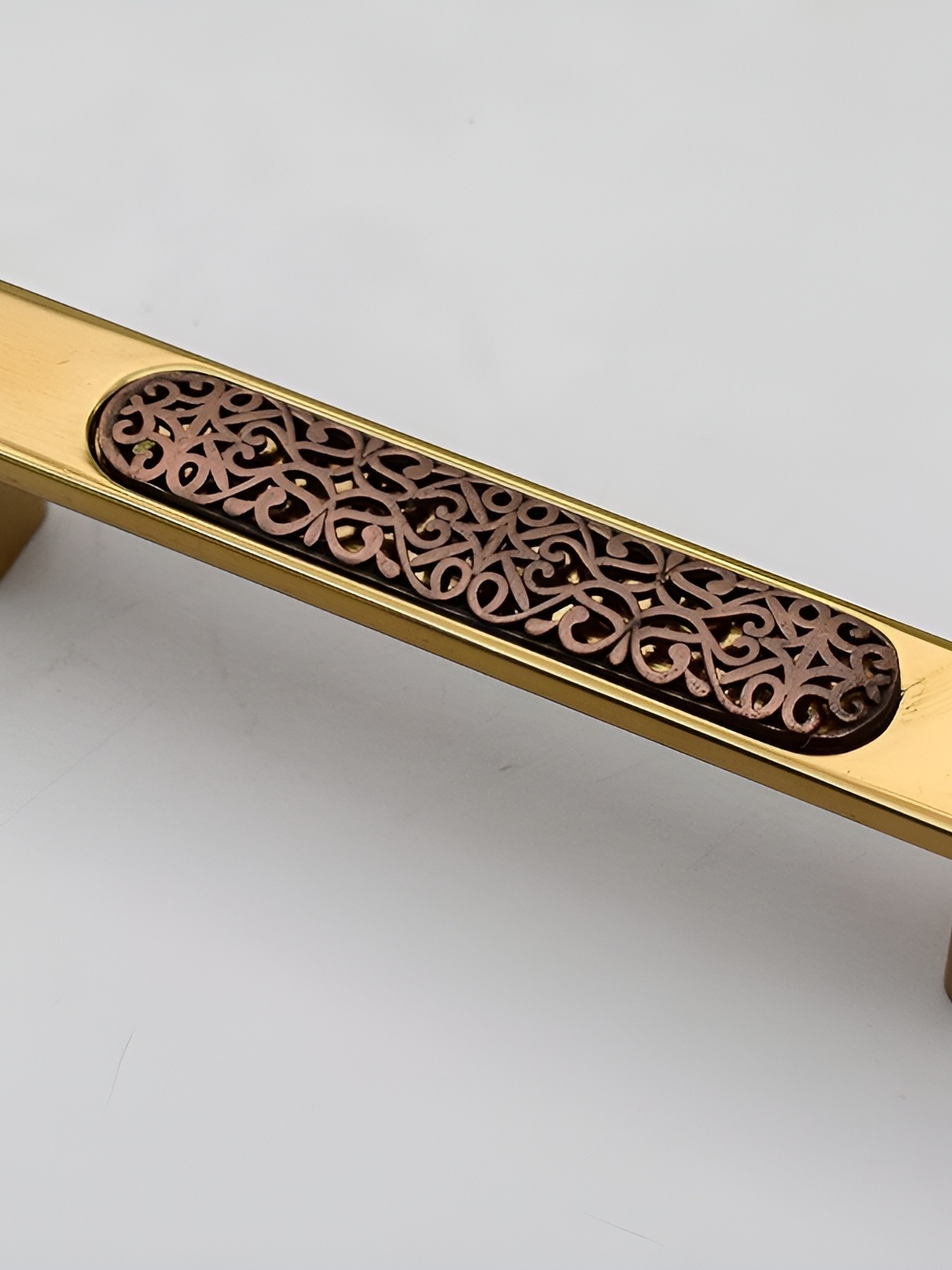 

Rab Gold Toned Matte Finish Zinc Door Handle, Copper