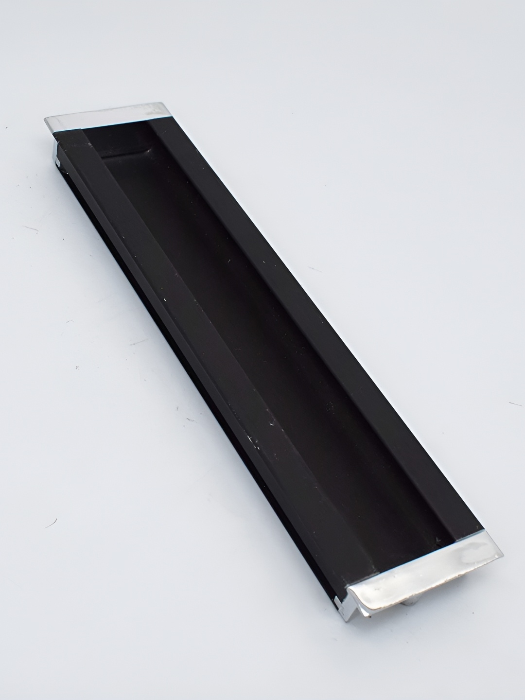 

Rab Black Matte Finish Aluminium Cabinet/Drawer Handle