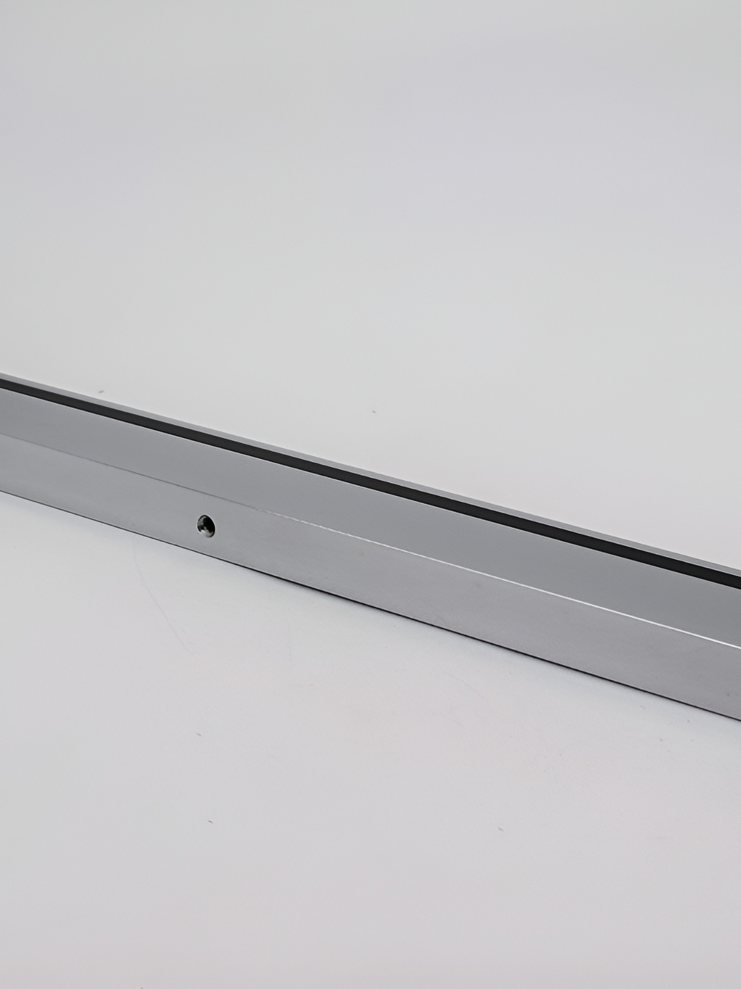

Rab Black & Silver Toned Glossy Finish Drawer Handle