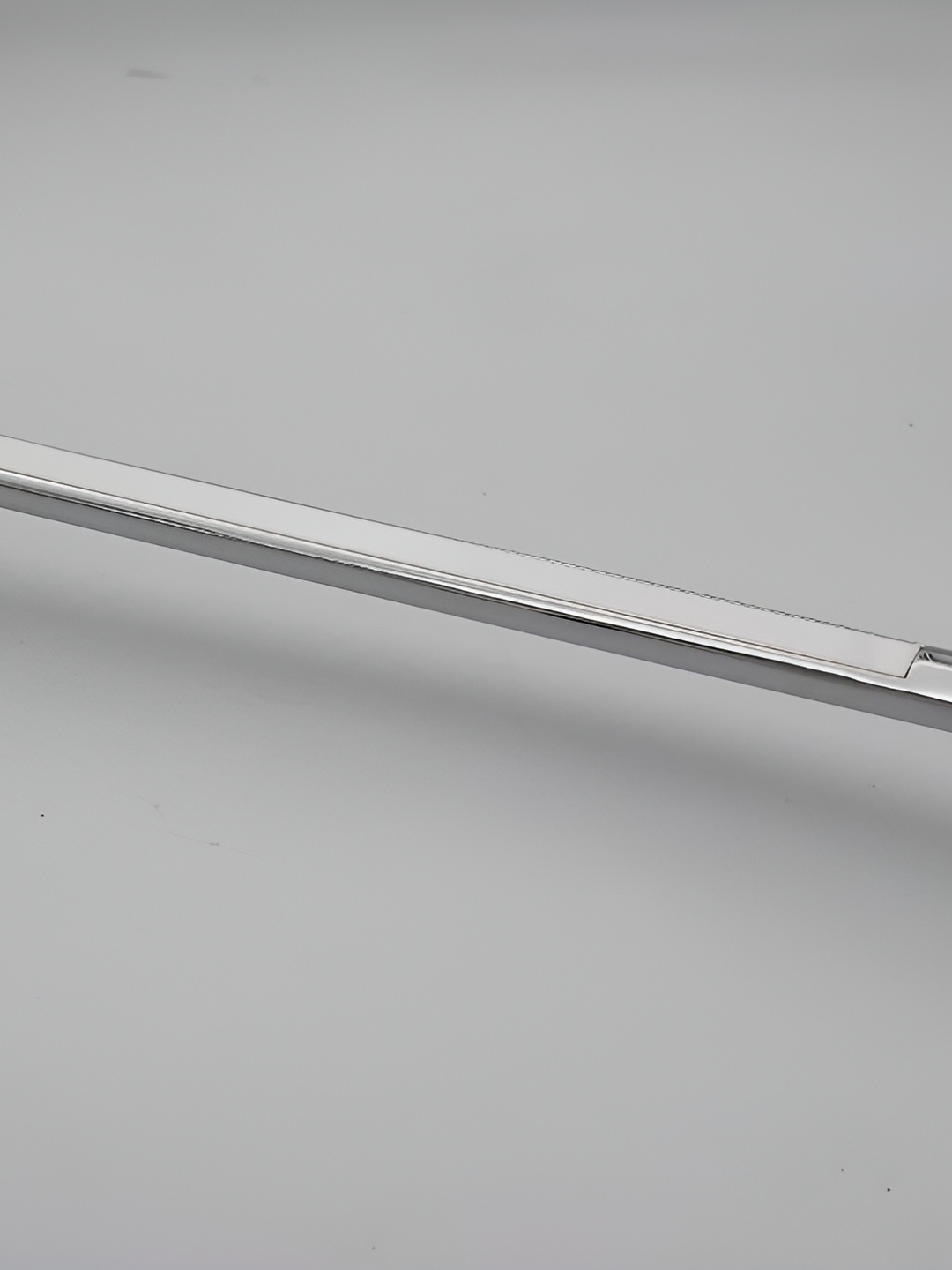 

Rab White Glossy Finish Zinc Door Handle