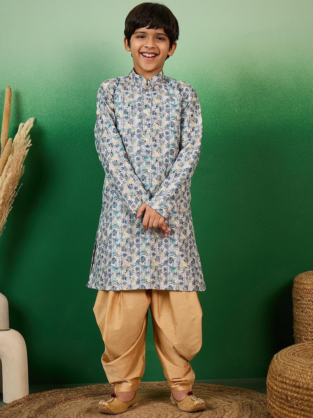 

Sangria Boys Zari Worked Cotton Mandarin Collar Kurta, Blue