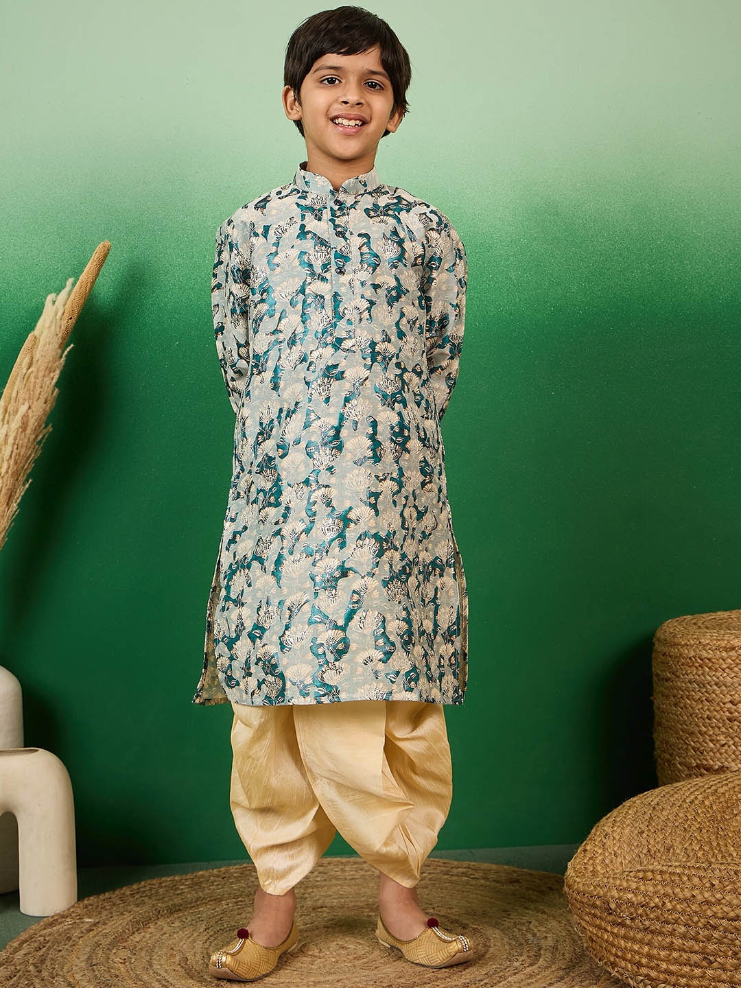 

Sangria Boys Floral Printed Silk Mandarin Collar Firozi Kurta, Green