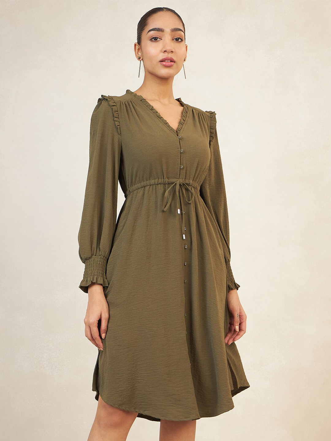 

FEMMELLA Crinkle Drawstring Detail V-Neck Smocked Fit & Flare Dress, Olive