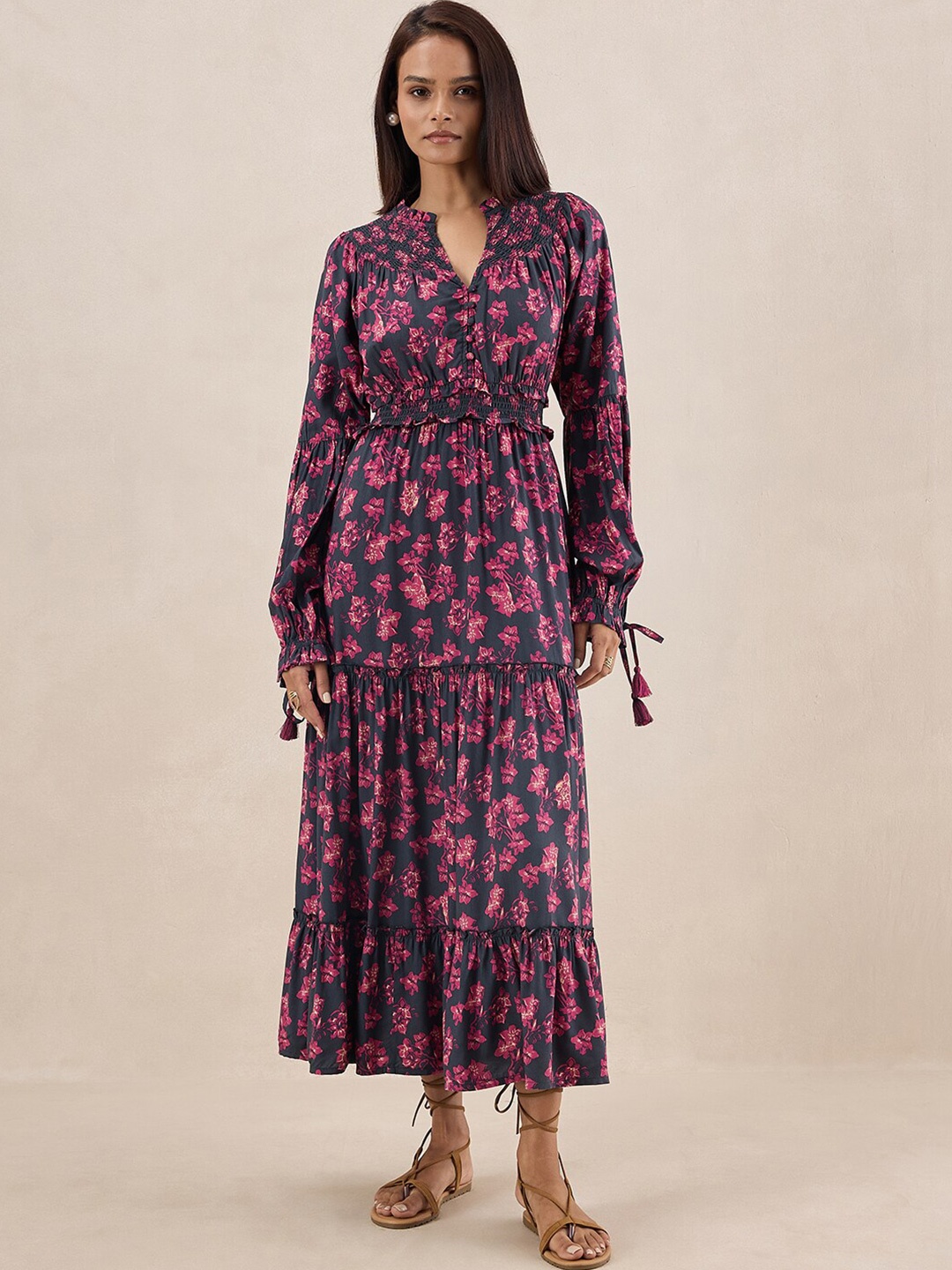 

Femella Floral Printed Puff Sleeves Gathered Detailed Fit & Flare Midi Dress, Black