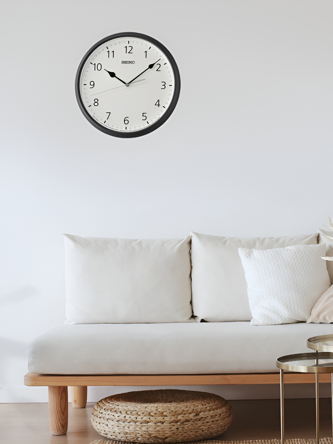 

SEIKO Black & White Contemporary Round Wall Clock