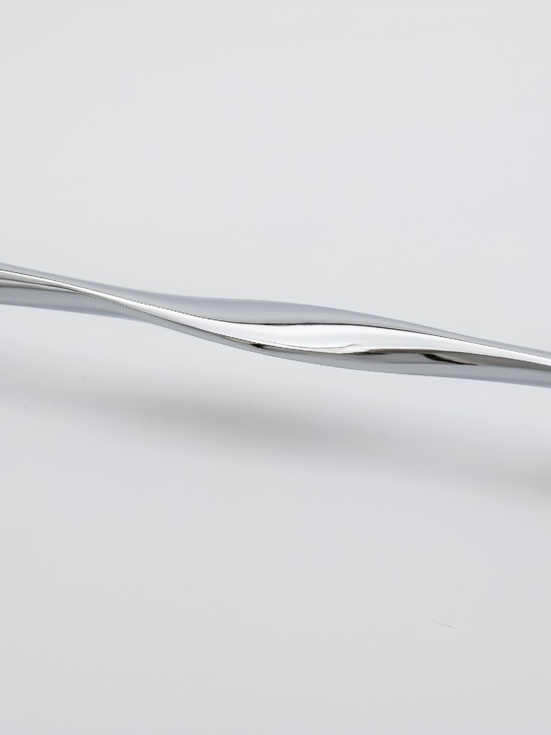 

Rab Silver Toned Glossy Finish Drawer Handle