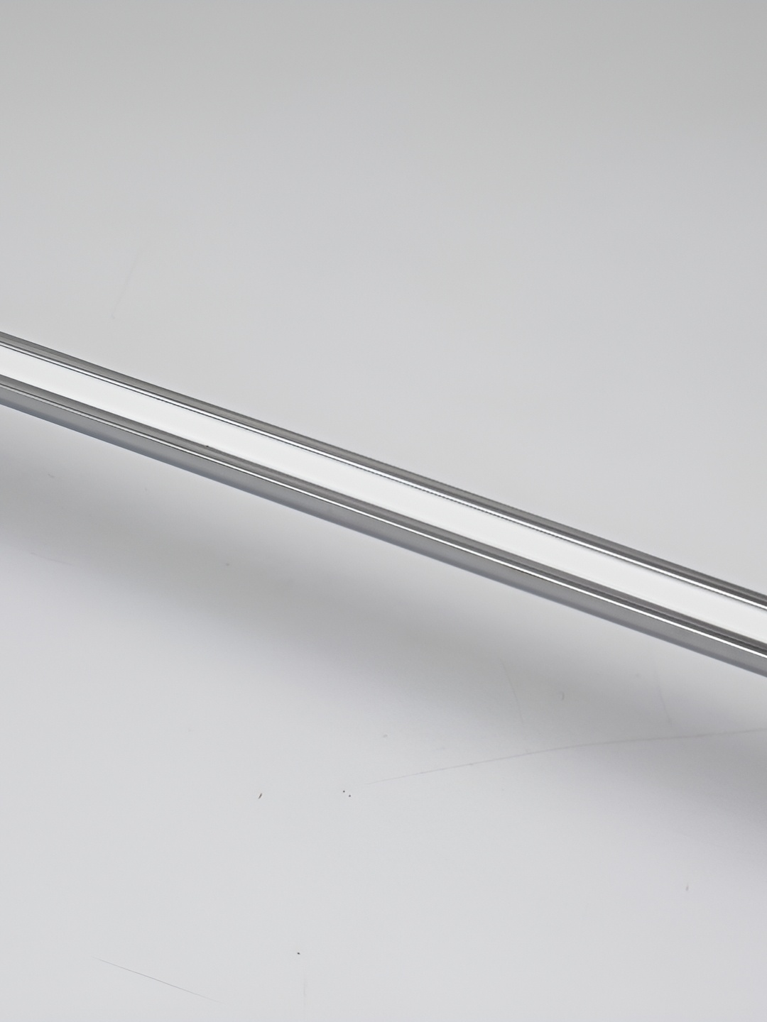 

Rab White & Grey Glossy Zinc Rust Proof Drawer Handle