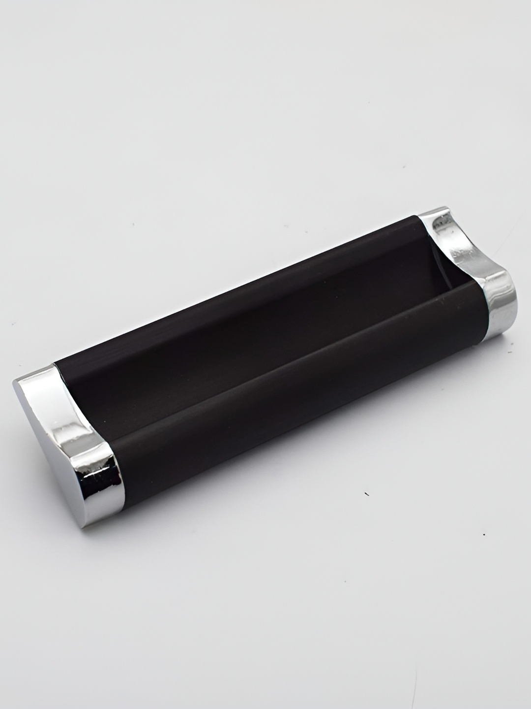 

Rab Black Matte Finish Aluminium Drawer Handle