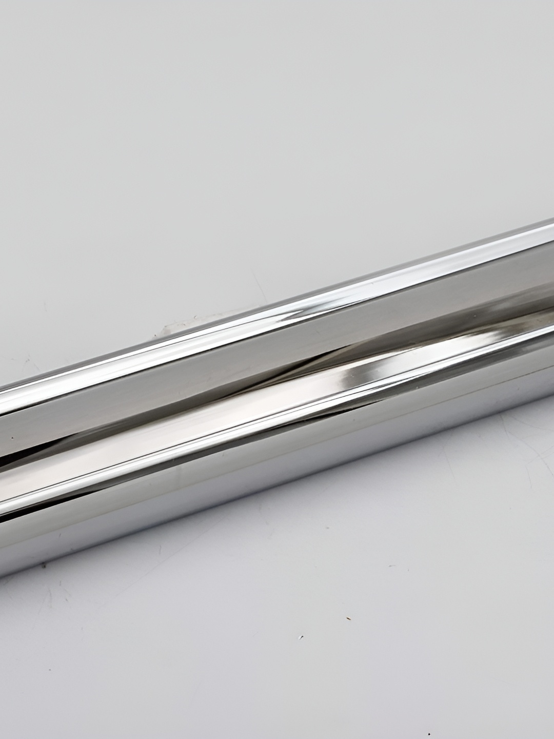 

Rab Silver Toned Glossy Finish Drawer Handle