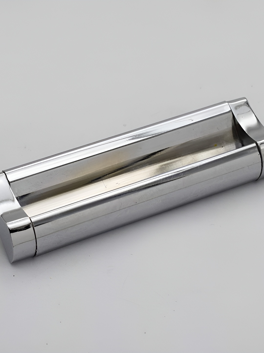 

Rab Silver Toned Glossy Finished Aluminium Drawer Handle