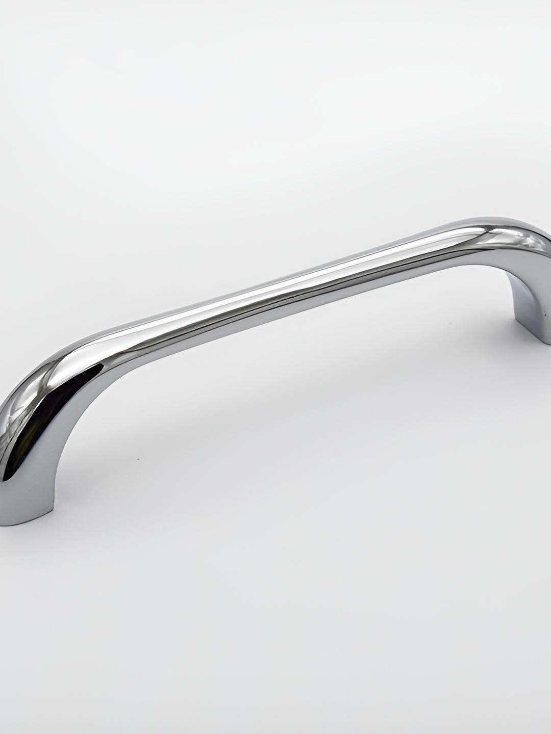 

Rab Silver Toned Zinc Glossy Finish Anti-Tarnish Drawer Handle