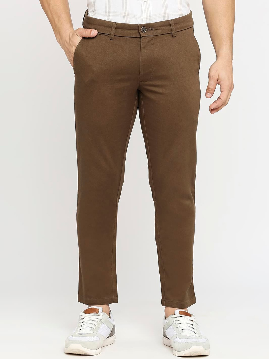 

Basics Men Tapered Fit Mid-Rise Dobby Cotton Regular Trousers, Tan