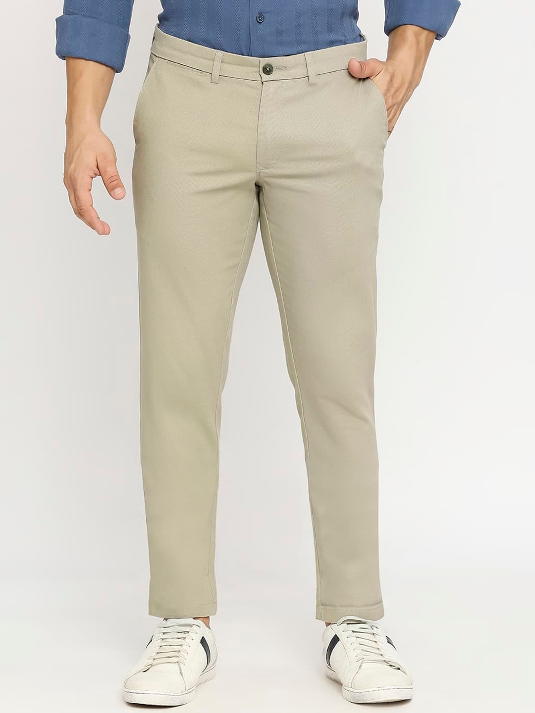 

Basics Men Tapered Fit Dobby Weave Cotton Chinos Trousers, Green