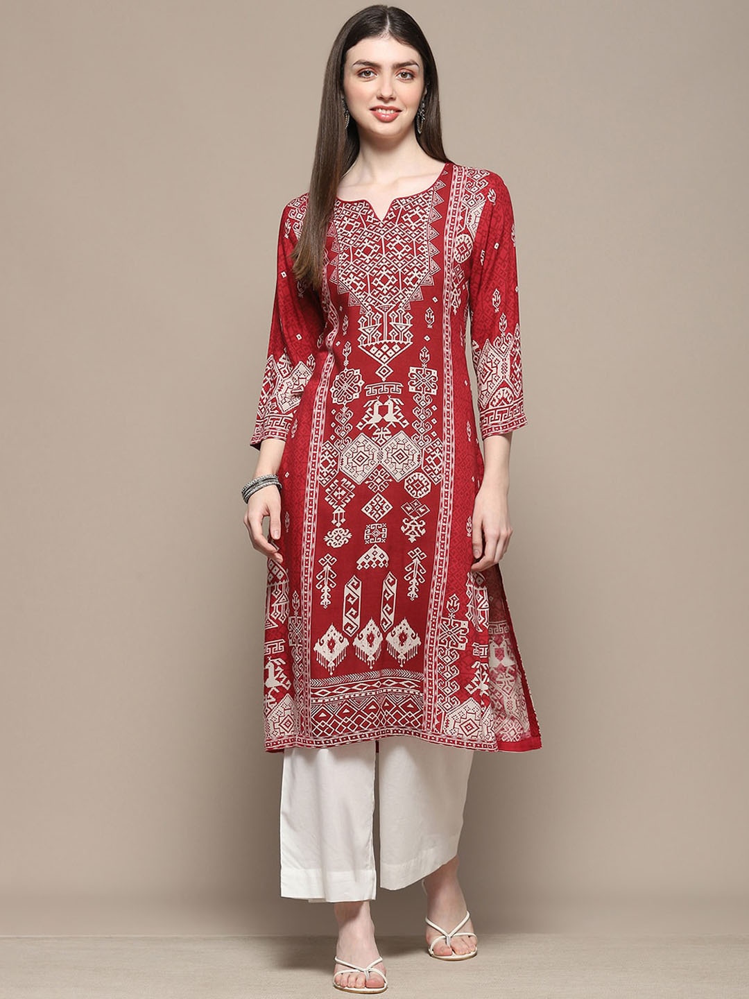 

Biba Ethnic Motifs Printed Round Neck Straight Kurta, Maroon