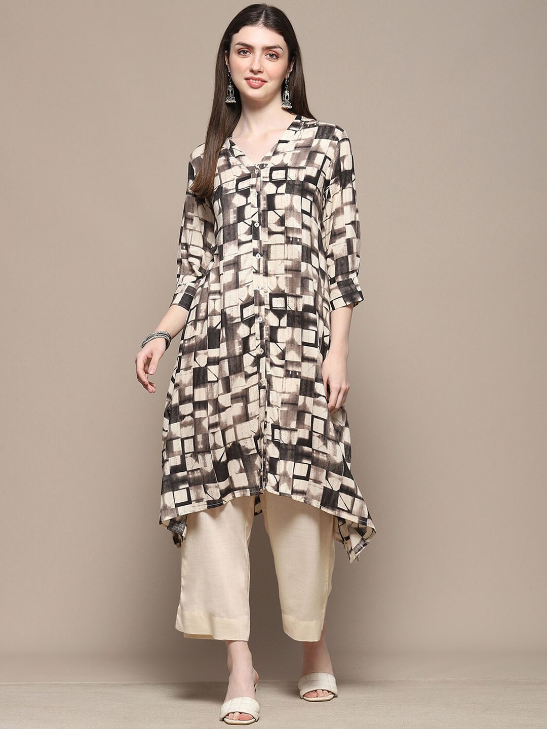 

Biba Geometric Printed A-line Kurta with Palazzos, Charcoal