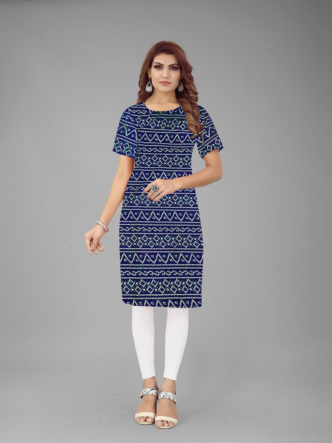 

Hinaya Bandhani Round Neck Bandhani Printed Straight Cotton Kurta, Blue