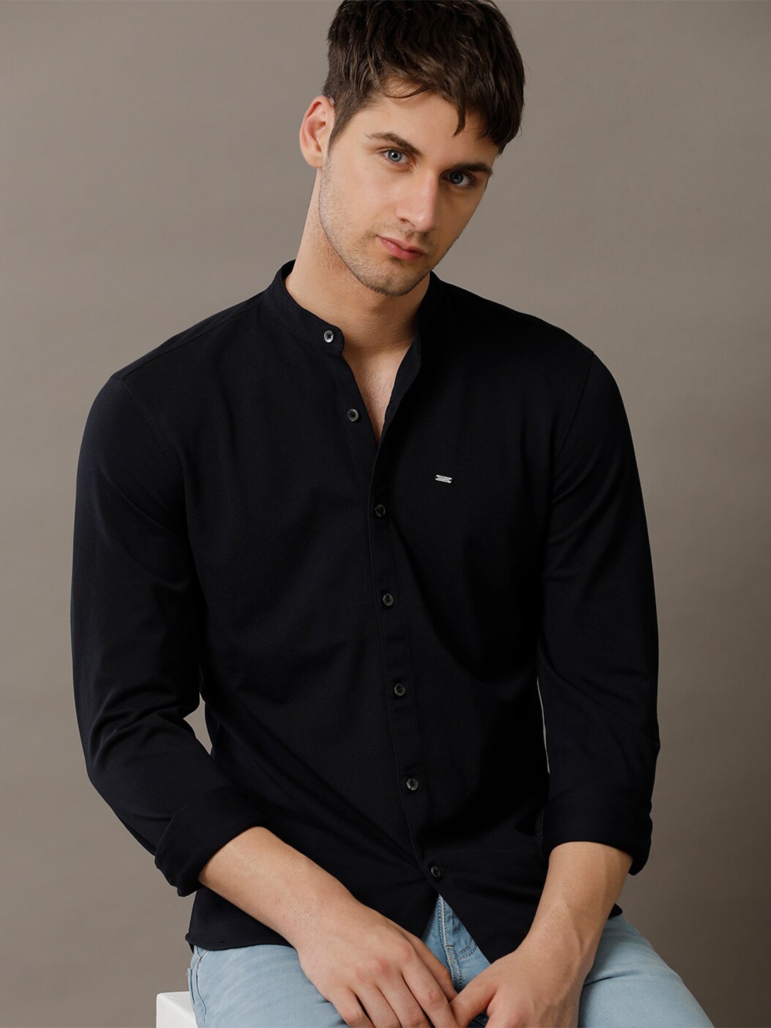 

IDENTITI Slim Fit Mandarin Collar Casual Shirt, Navy blue