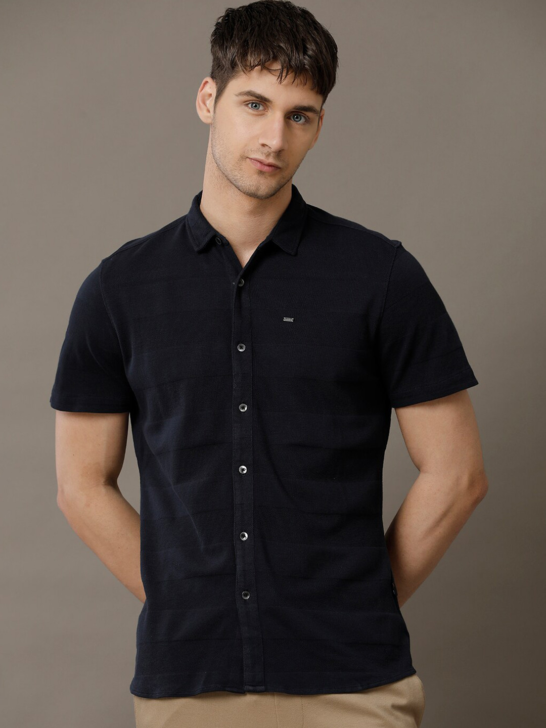 

IDENTITI Slim Fit Horizontal Striped Casual Shirt, Navy blue