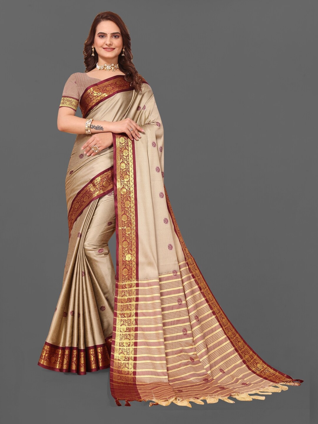 

Paramparik Textile Floral Woven Design Zari Pure Silk Paithani Saree, Beige