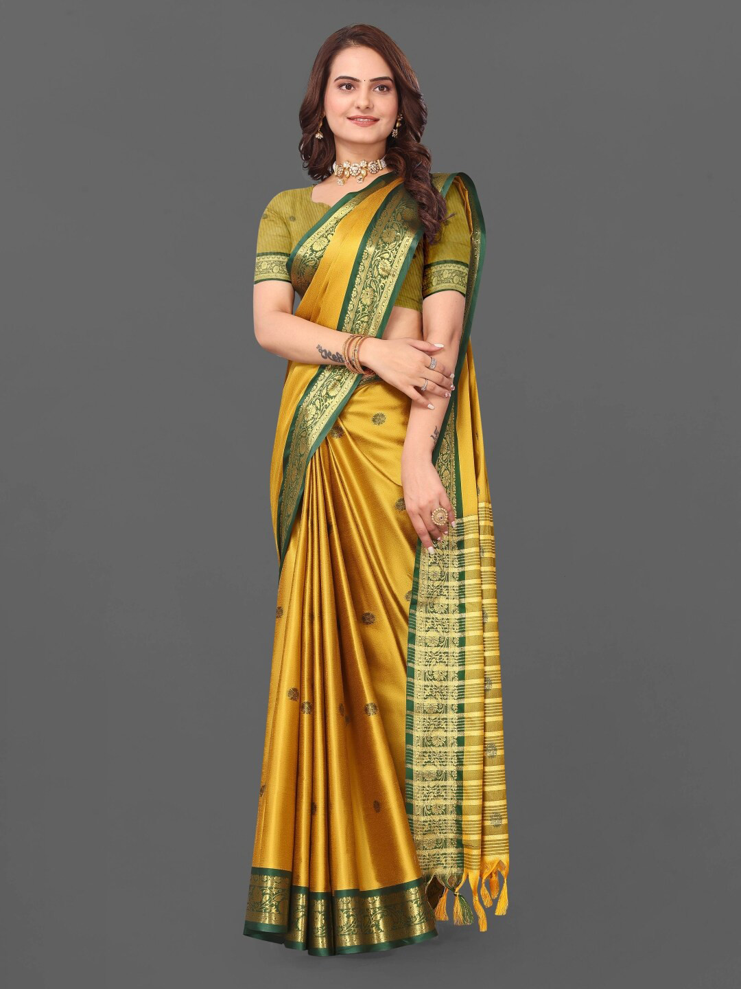 

Paramparik Textile Woven Design Zari Pure Silk Paithani Saree, Gold