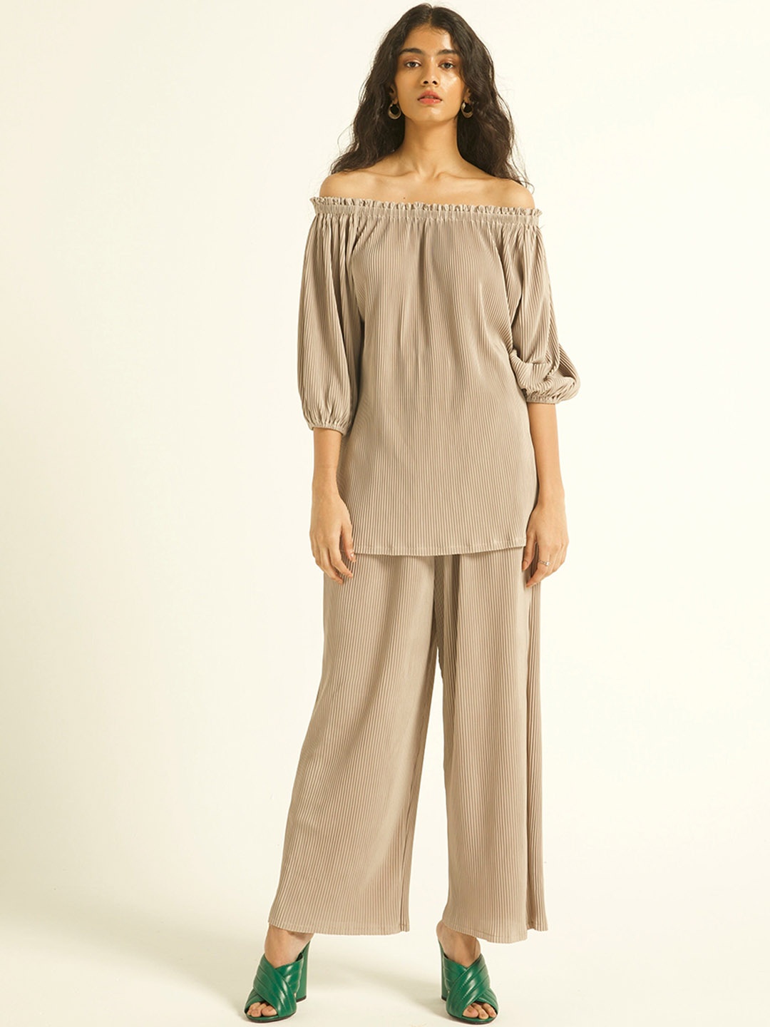 

Dash and Dot Off-Shoulder Top With Trousers, Beige