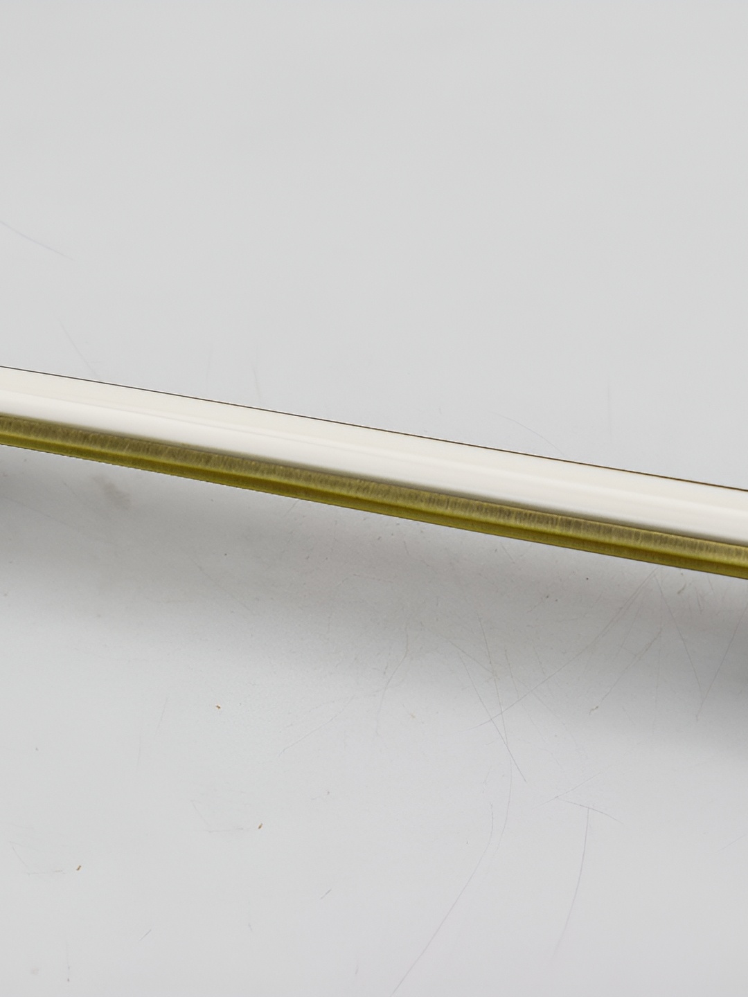 

Rab Gold-Toned Zinc Glossy Finish Anti-Tarnish Door Handle