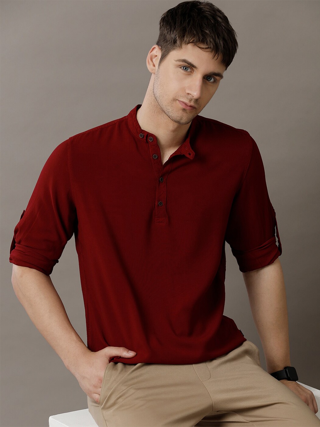 

IDENTITI Slim Fit Mandarin Collar Roll Up Sleeves Casual Shirt, Maroon