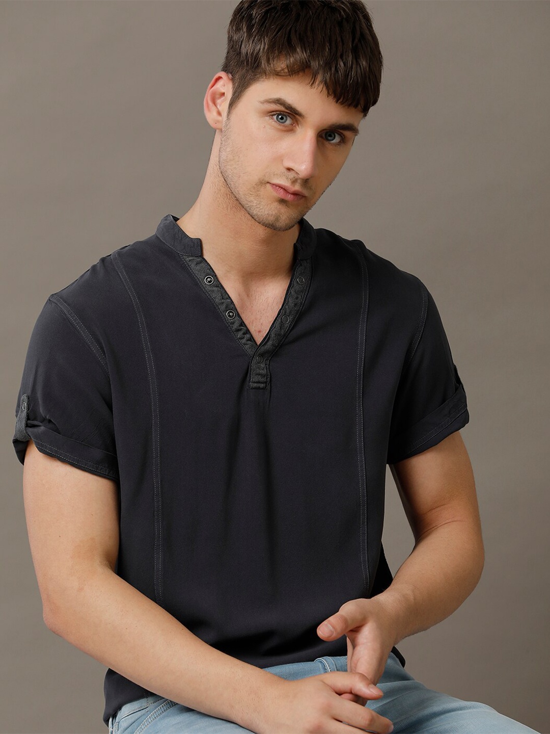 

IDENTITI Slim Fit Mandarin Collar Roll-Up Sleeves Casual Shirt, Grey