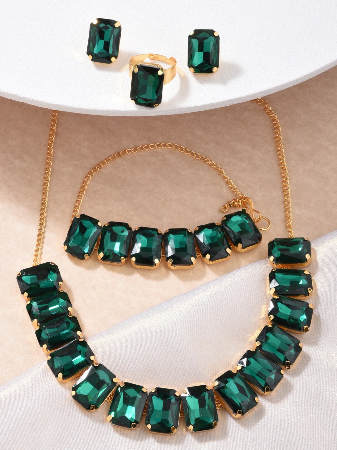 

Fida Gold Plated Cubic Zirconia Jewellery Set