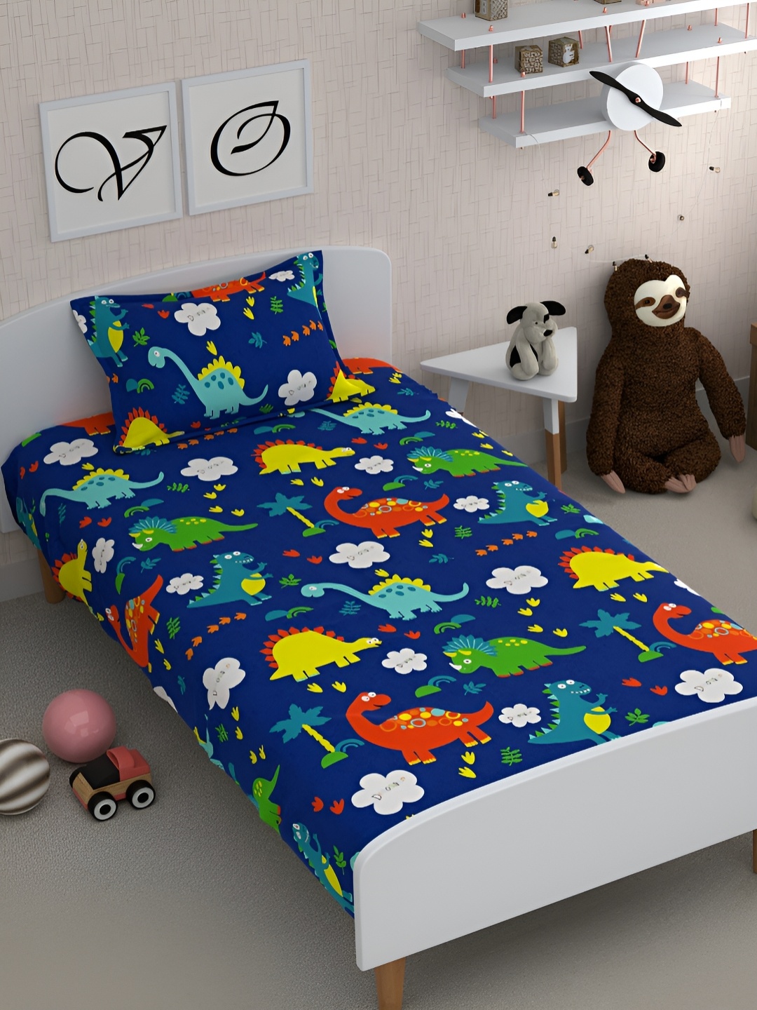 

CHHAVI INDIA Blue & Green Conversational Microfiber 210 TC Single Bedsheet Set