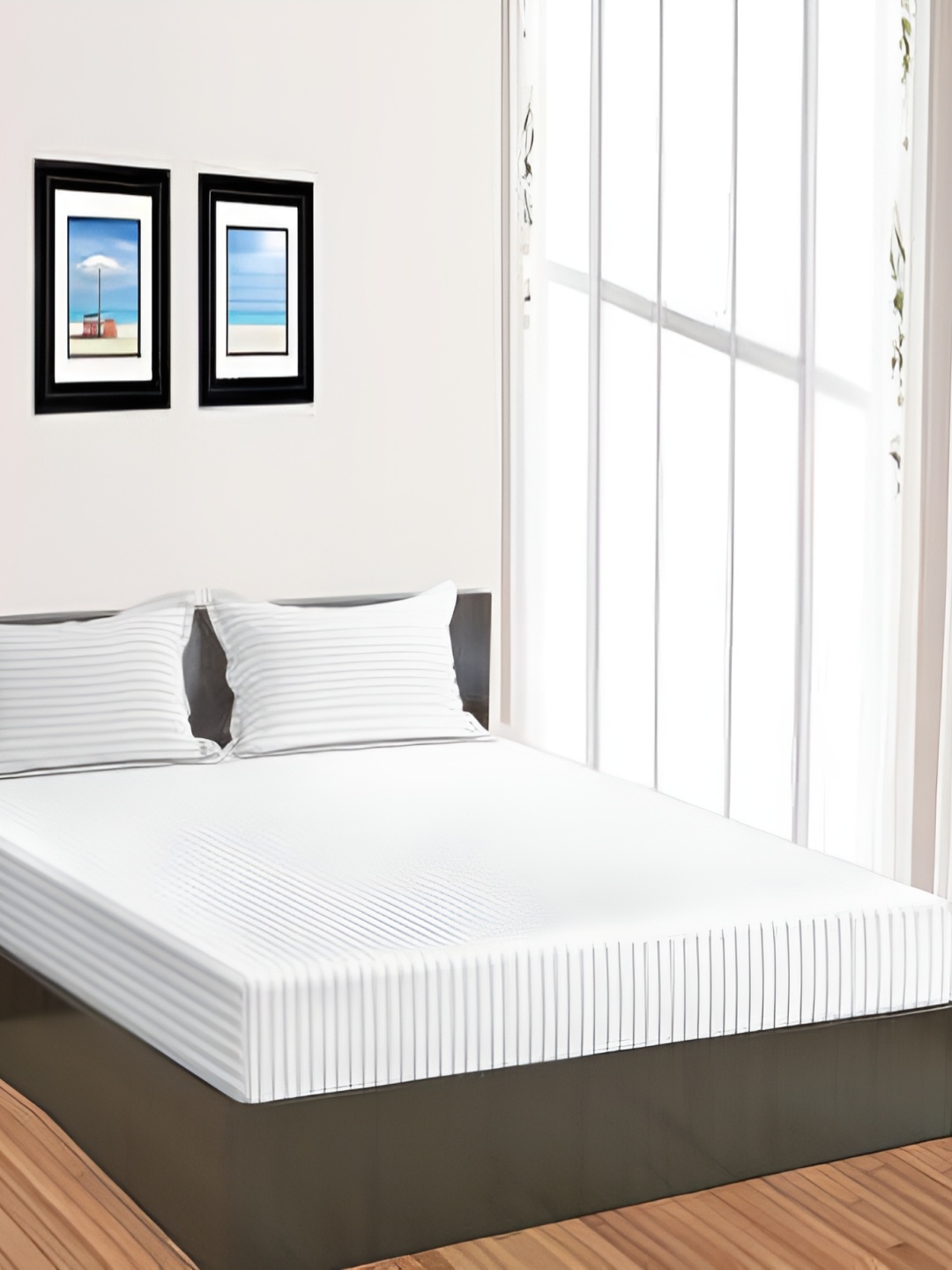 

Comfowell White Striped 210 TC King Bedsheet with 2 Pillow Covers