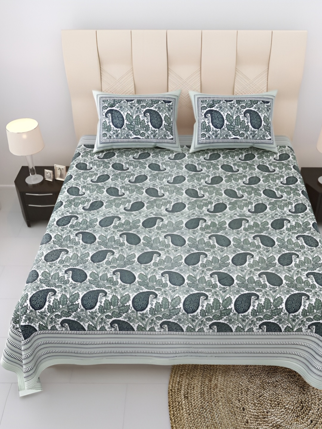 

Comfowell Green & Grey Floral 244 TC Cotton King Bedsheet with 2 Pillow Covers