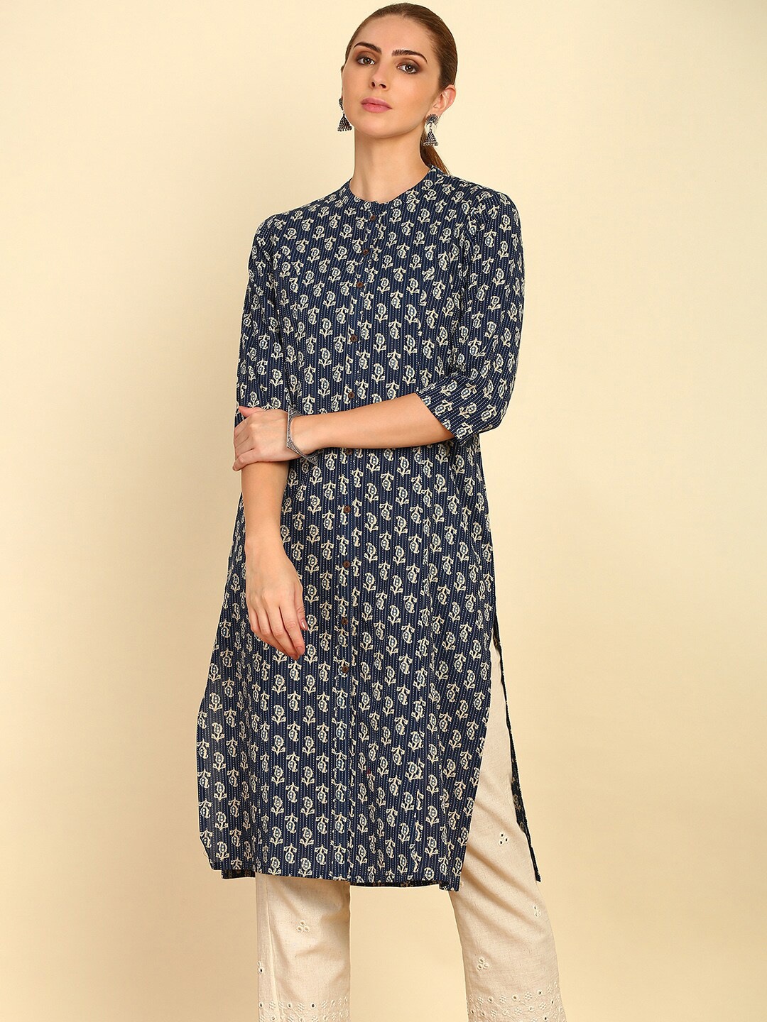 

Soch Navy Blue Floral Printed Pure Cotton Straight Kurta
