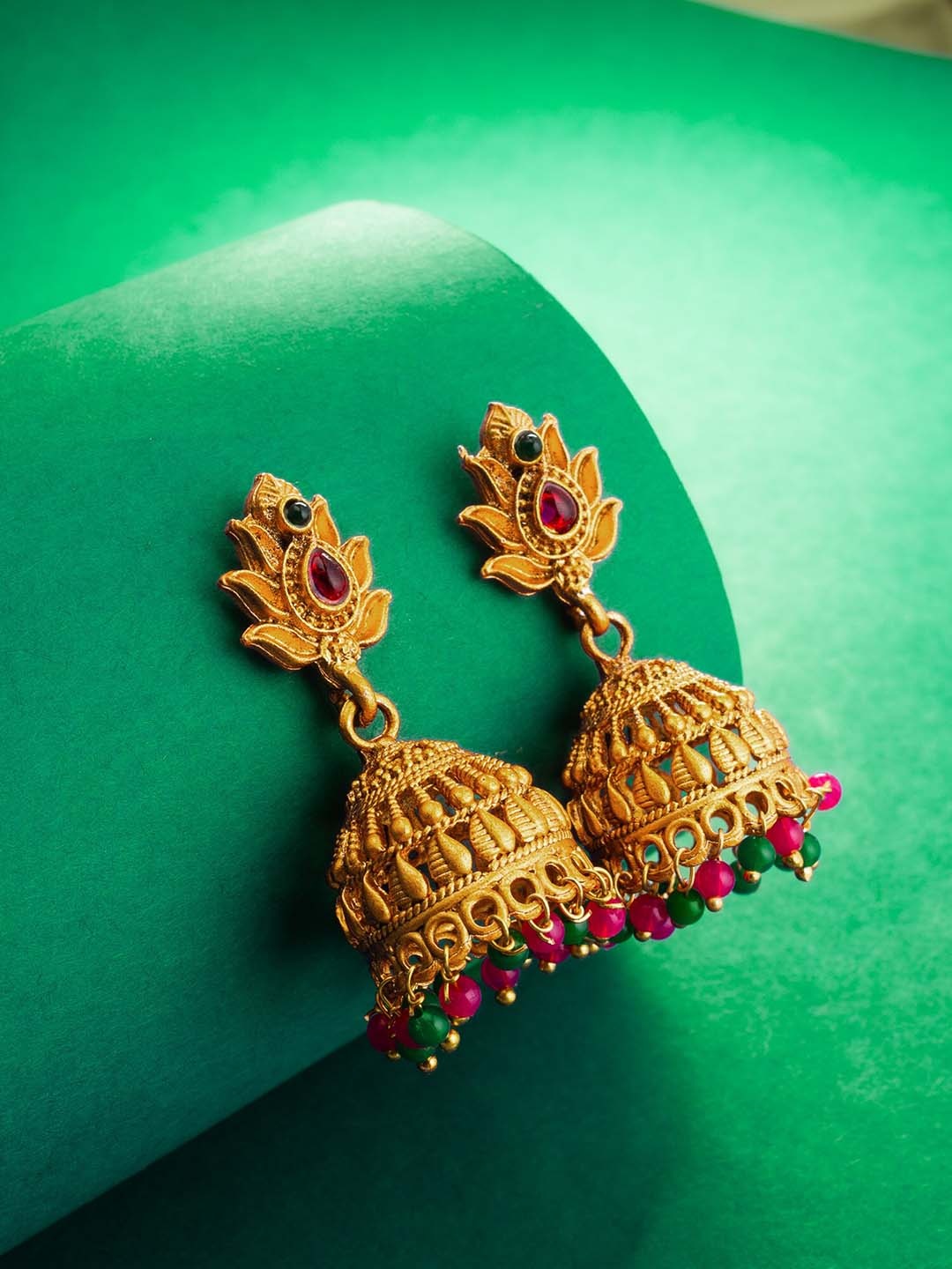 

aadita Gold-Plated Stone-Studded & Beaded Dome Shaped Jhumkas