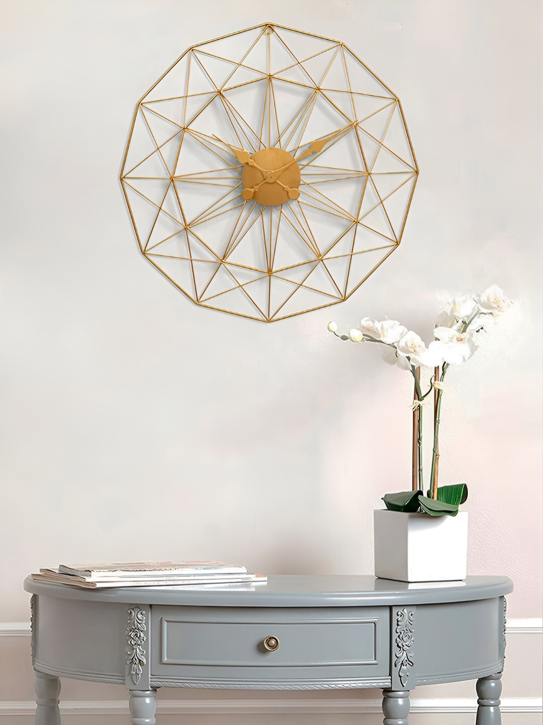 

Craft Smith Gold Toned Textured Quirky Contemporary Wall Clock