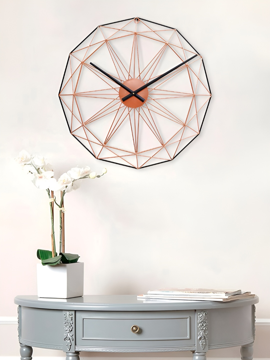 

Craft Smith Copper-Toned & Black Textured Quirky Contemporary Wall Clock