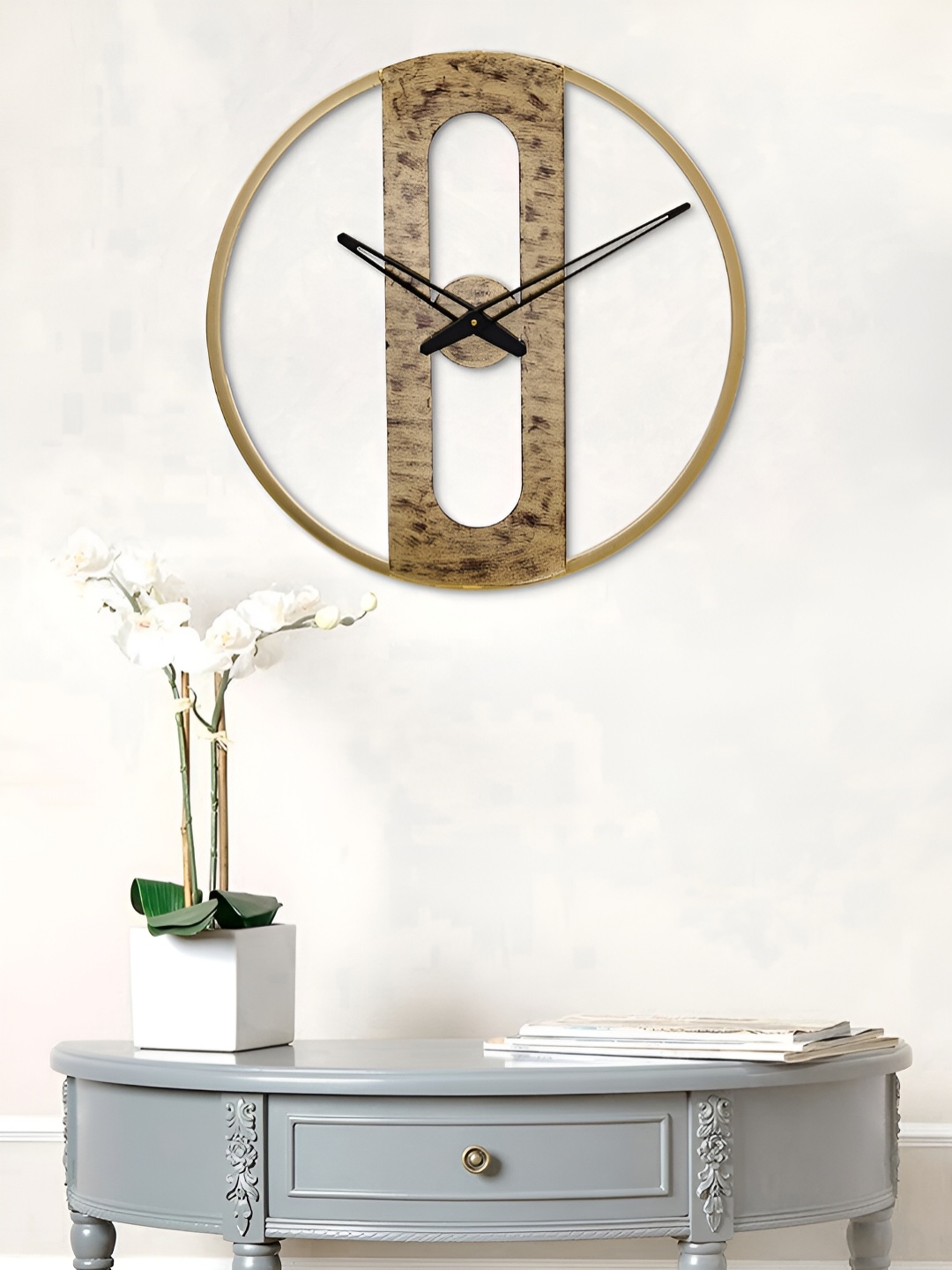 

Craft Smith Gold-Toned & Brown Printed Traditional Round Wall Clock