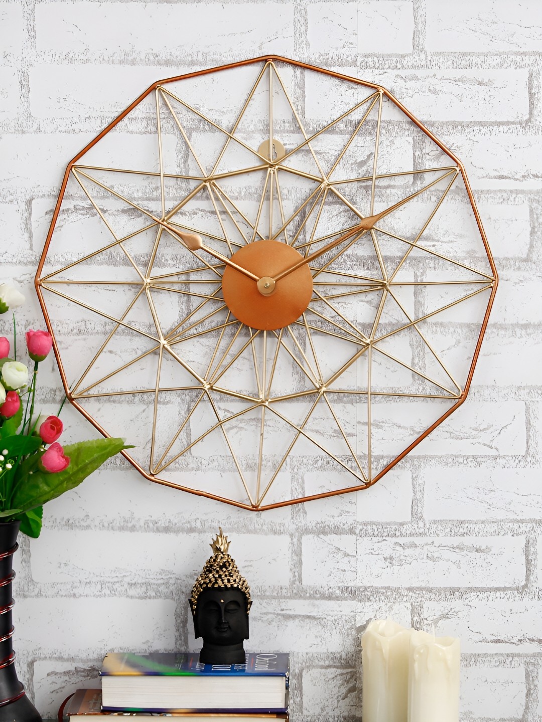 

Craft Smith Gold-Toned Textured Quirky Contemporary Wall Clock