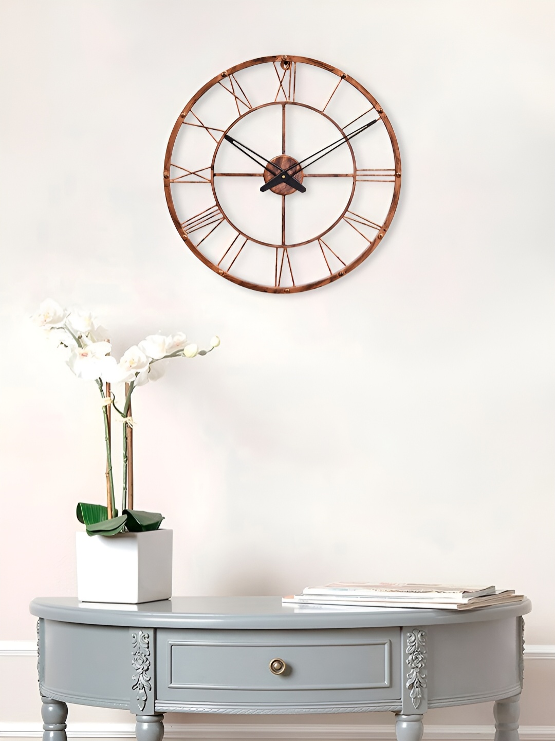 

Craft Smith Copper Toned & Black Round Analogue Contemporary Wall Clock
