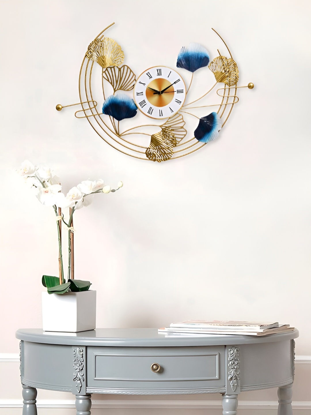 

Craft Smith Gold Toned & Blue Textured Quirky Contemporary Wall Clock