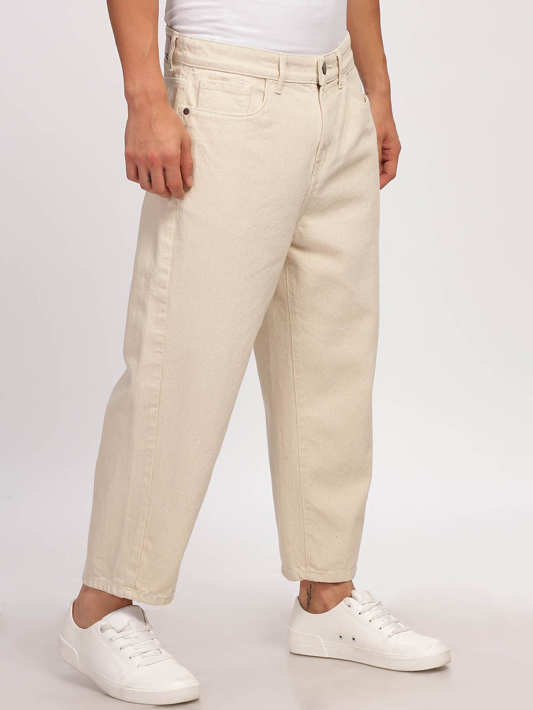 

HERE&NOW Men Relaxed Fit Clean Look Cotton Jeans, Beige