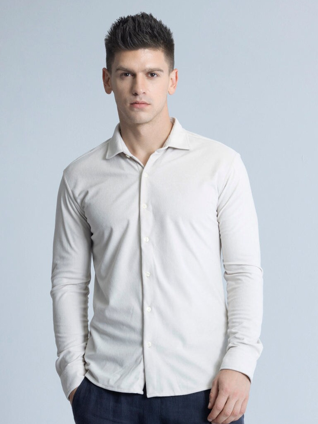 

Snitch Classic Spread Collar Cotton Curved Slim Fit Casual Shirt, Cream