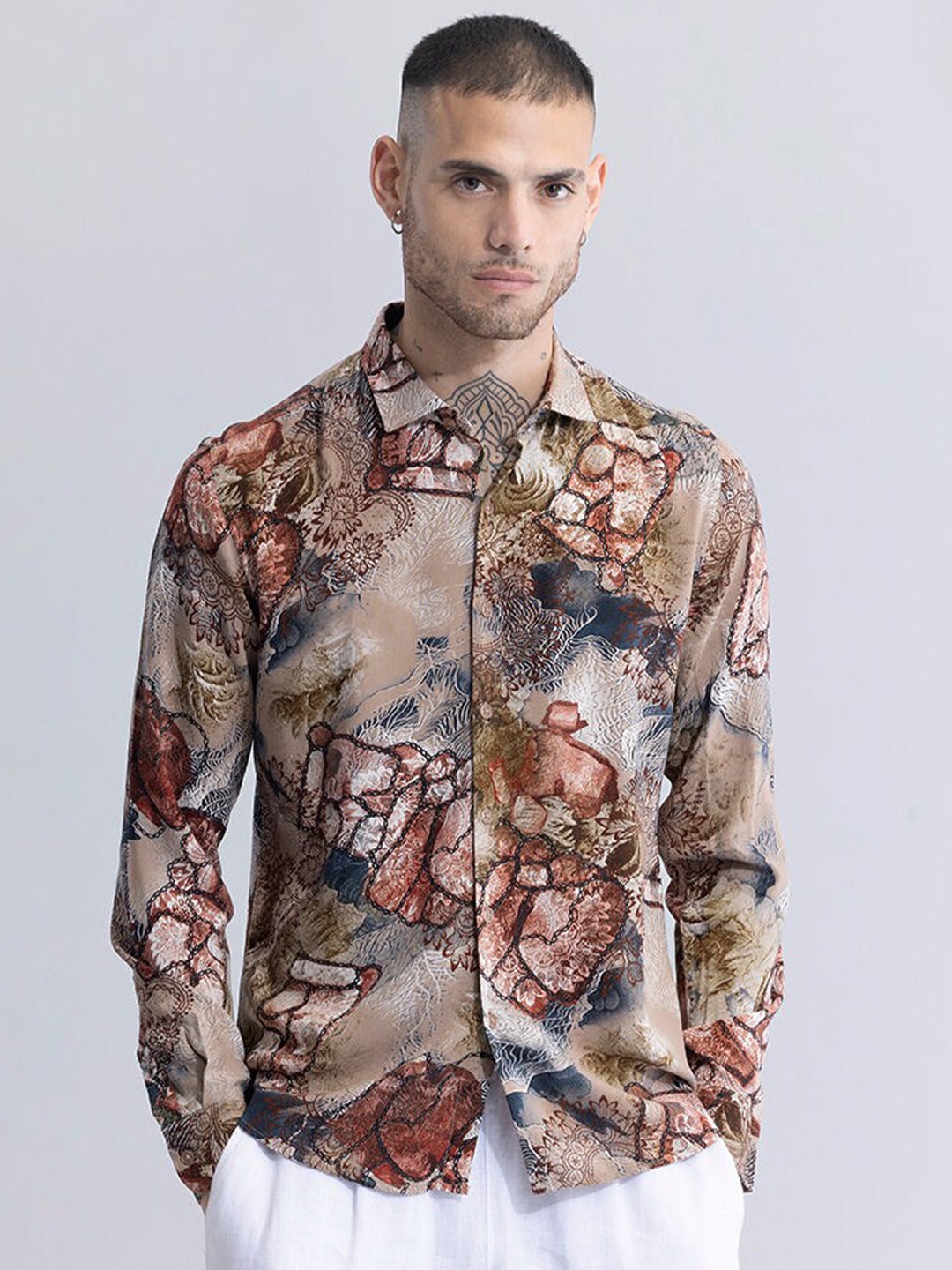 

Snitch Abstract Printed Classic Slim Fit Casual Shirt, Brown