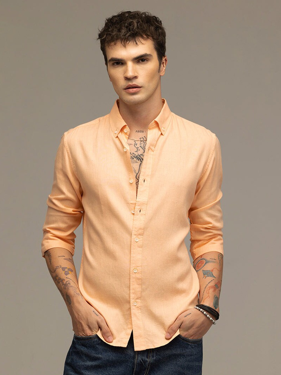 

Snitch Classic Button-Down Collar Cotton Curved Casual Shirt, Peach