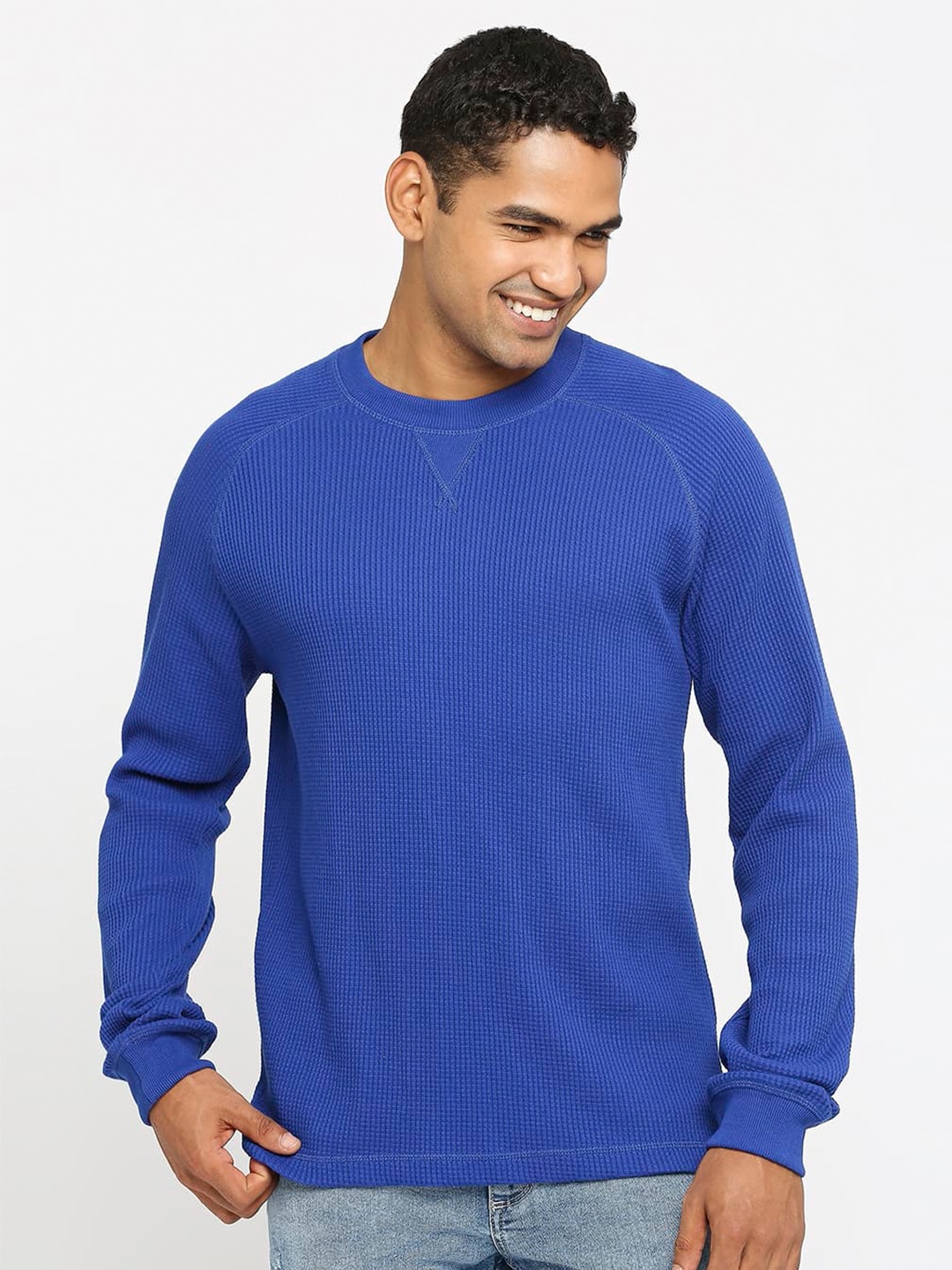 

Basics Self Design Raglan Sleeves Cotton Slim Fit T-shirt, Blue