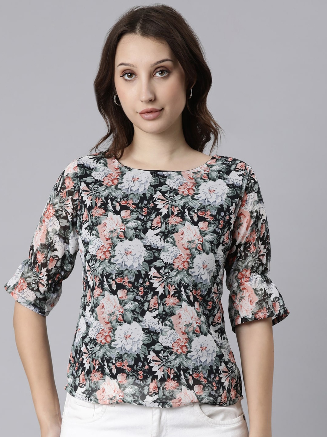

TWIN BIRDS Round Neck Floral Print Georgette Top, Black