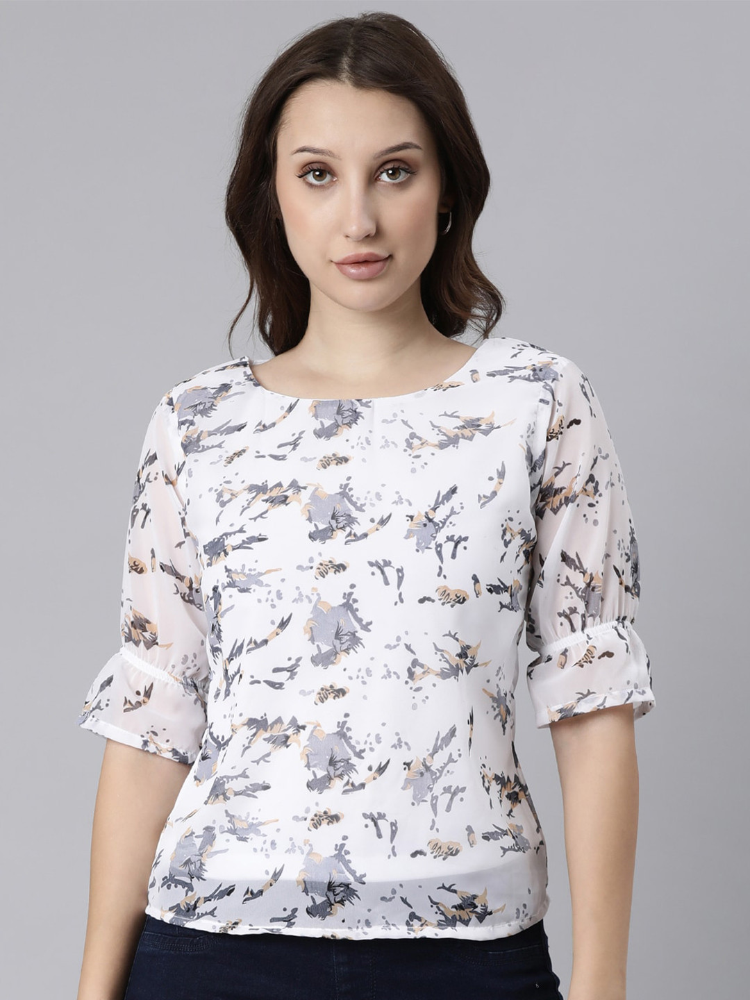 

TWIN BIRDS Floral Print Georgette Top, White
